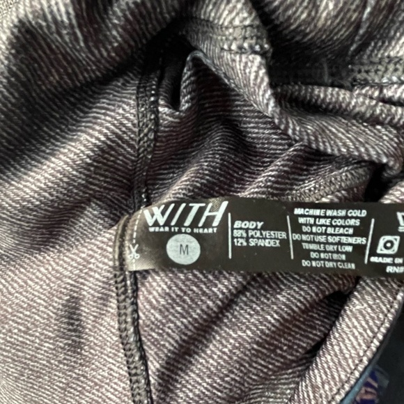 Like new! Peloton x WITH Geode / Gem High Waist Leggings - Picture 10 of 11